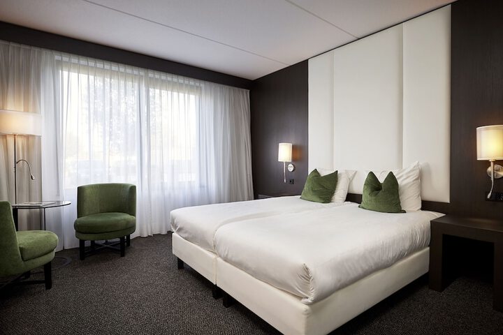 Room 14 of 46