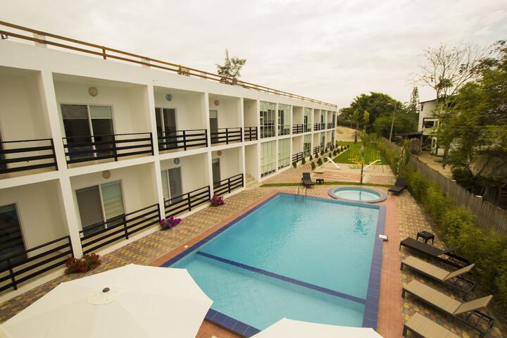 Pool 16 of 39