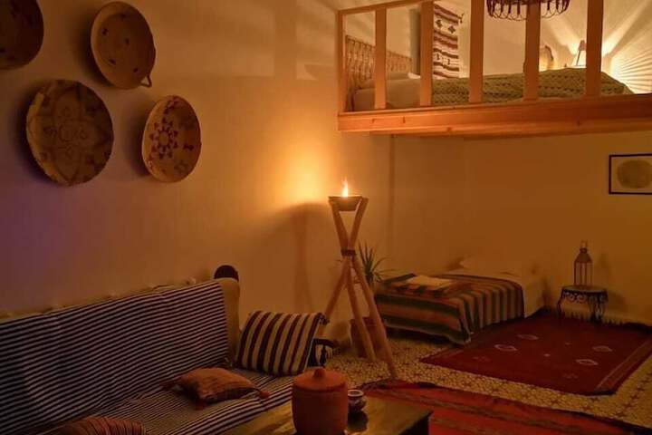 Room 14 of 39