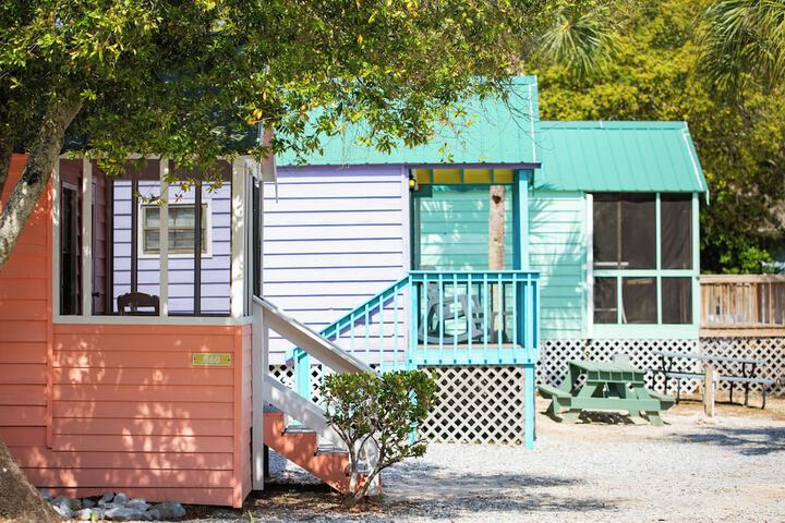 Hotel Exterior 93 of 96