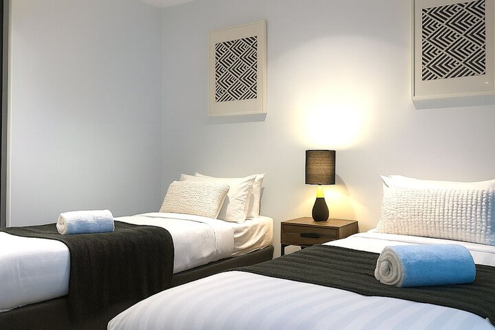 Room 13 of 65