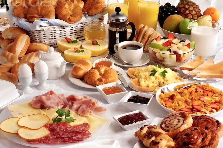 Breakfast/Coffee Service 33 of 47