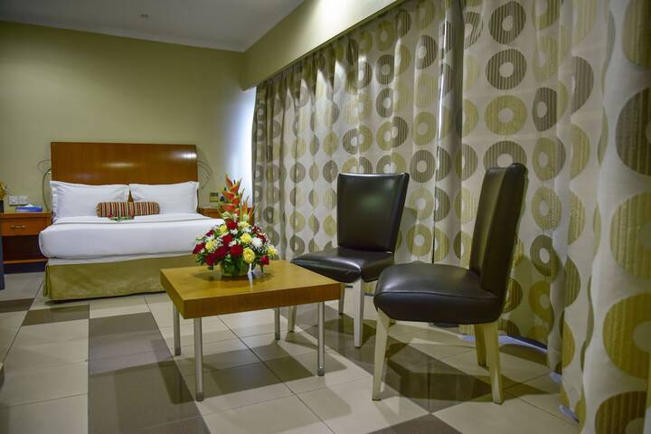 Room 20 of 65