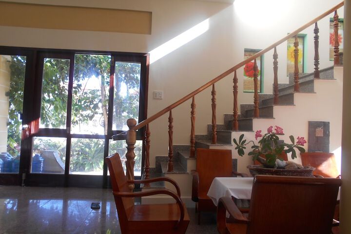 Hotel Interior 5 of 39