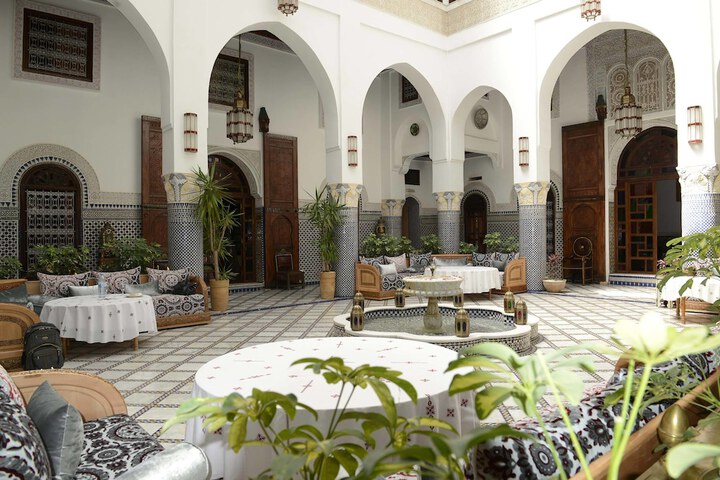 Hotel Interior 5 of 128