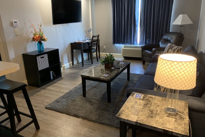 Room 201 of 297