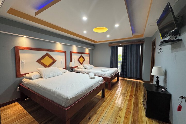 Room 4 of 34