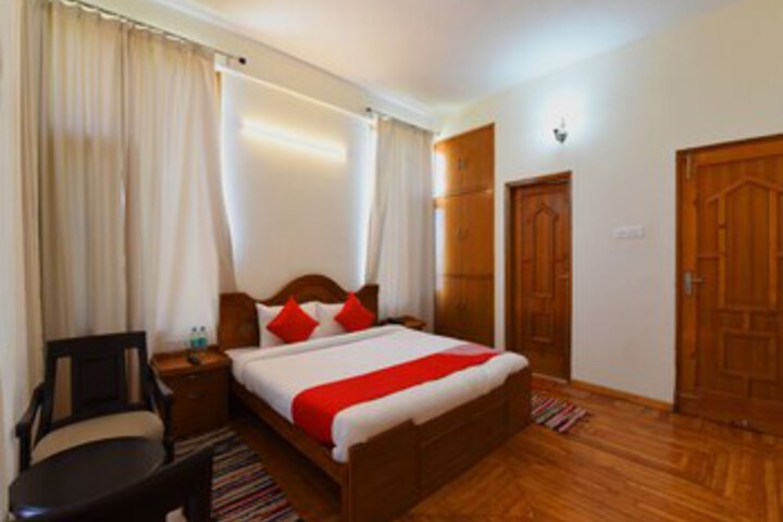 Room 25 of 25