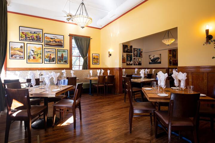 Dining 107 of 113