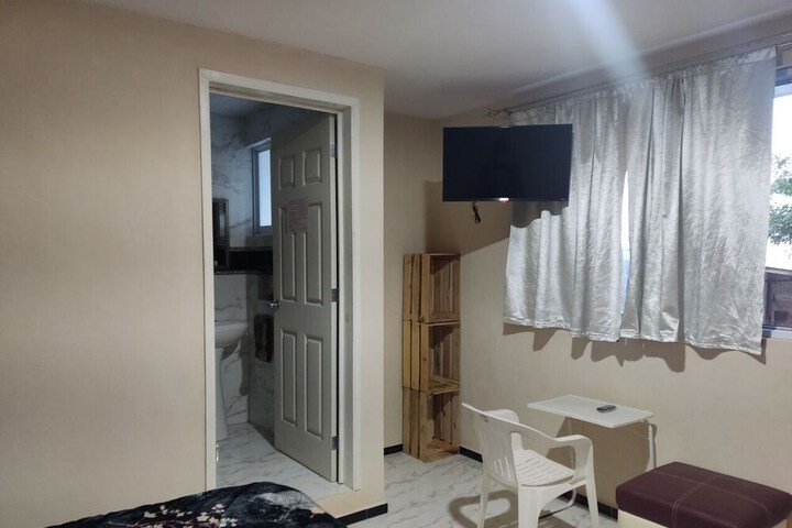 Room 8 of 47
