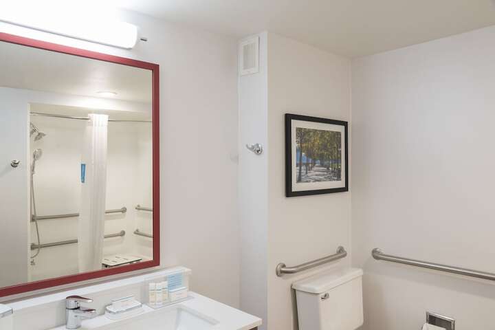 Room 26 of 36