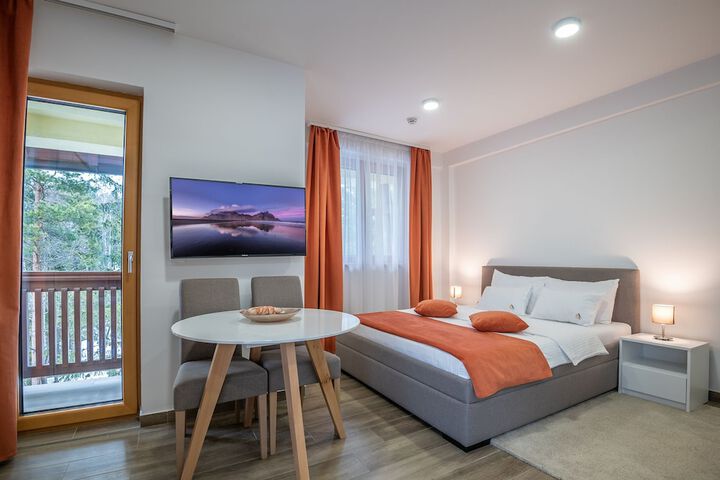 Room 15 of 131