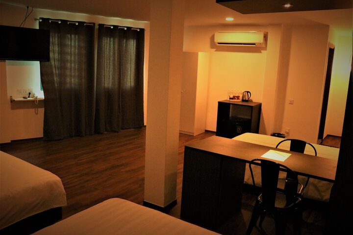 Room 14 of 46