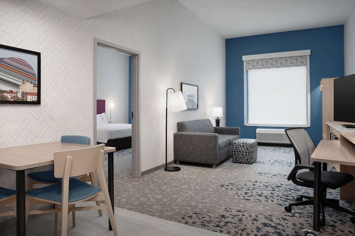 Room 22 of 35
