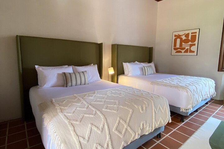 Room 10 of 74