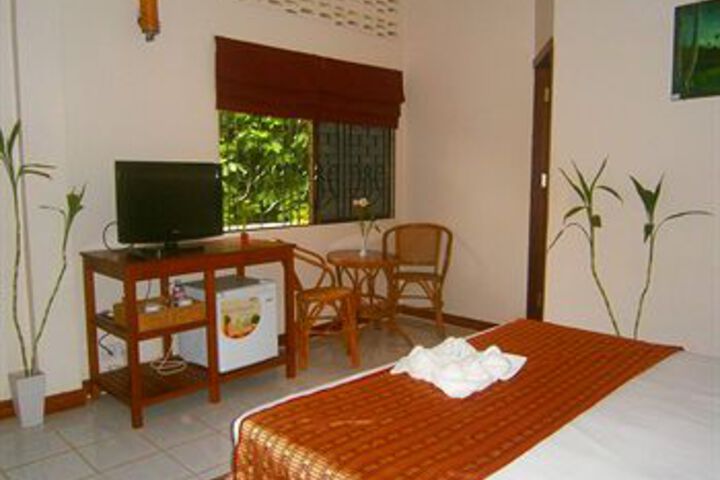 Room 17 of 29