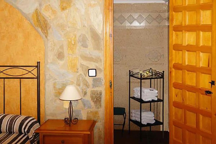 Room 14 of 54