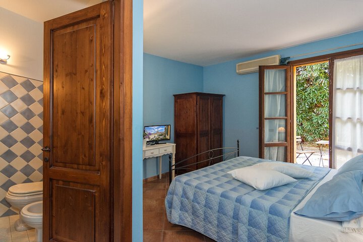 Room 22 of 54