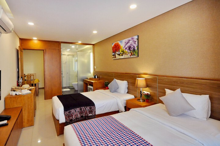 Room 62 of 230