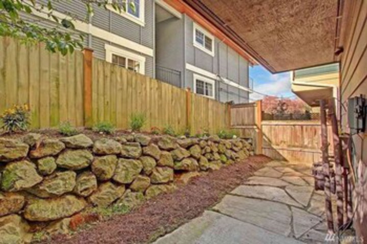 Image of Capitol Hill Gem