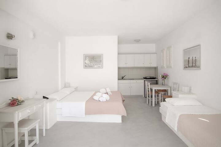 Room 34 of 151