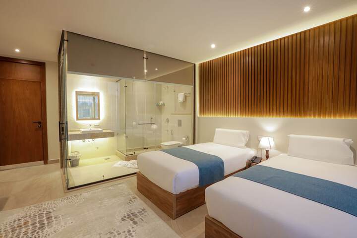 Room 27 of 126