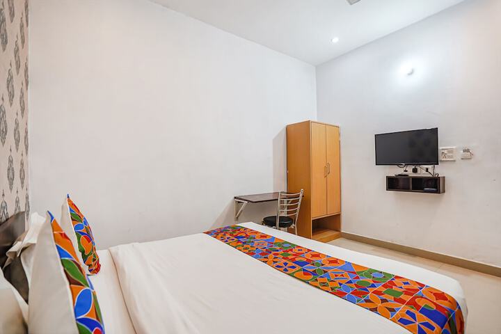 Room 15 of 23