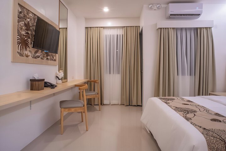 Room 19 of 61