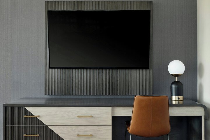Room 15 of 41
