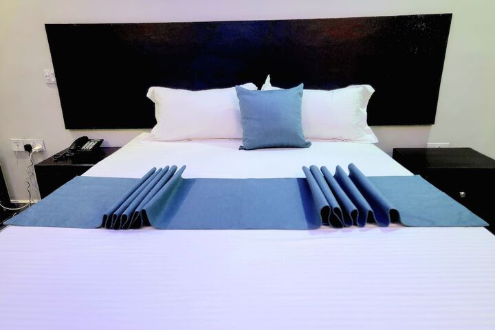 Velmont Hotel