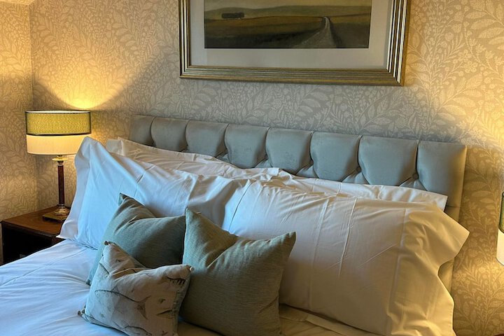Room 3 of 14