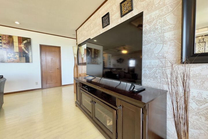 Room 57 of 193
