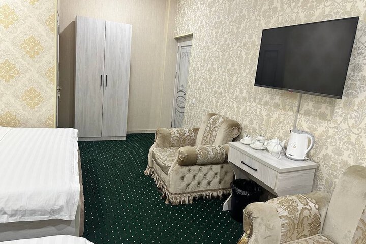 Room 14 of 24