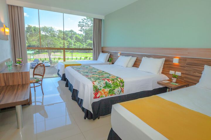 Room 4 of 111