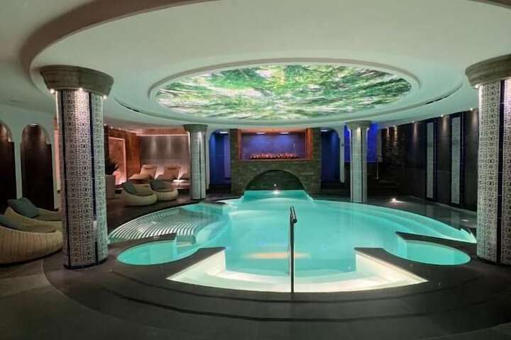 Pool 7 of 14
