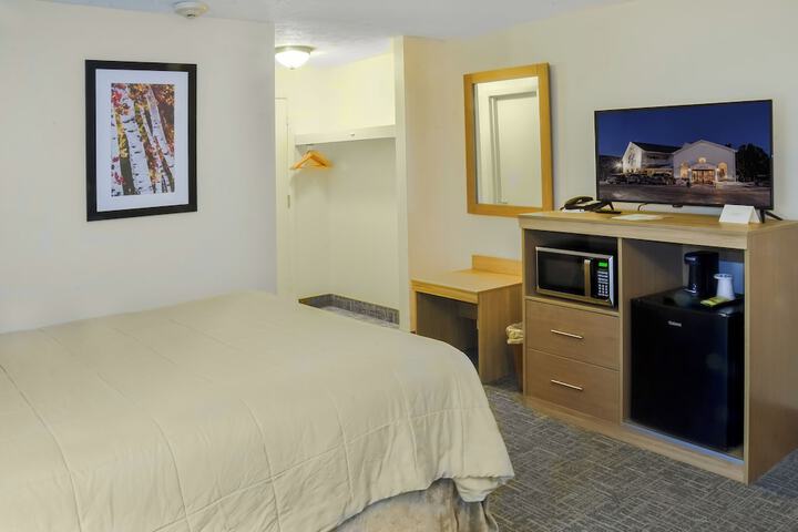Room 18 of 64