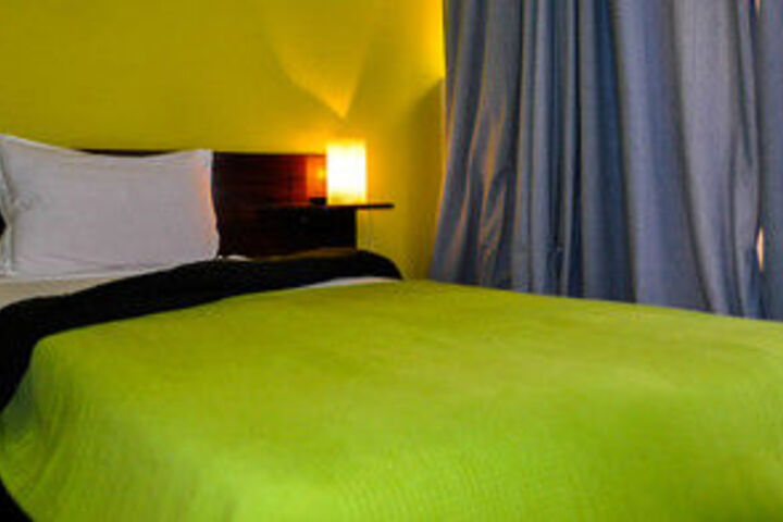 Room 11 of 24