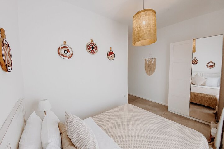Room 11 of 39