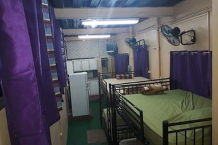 Room 36 of 77