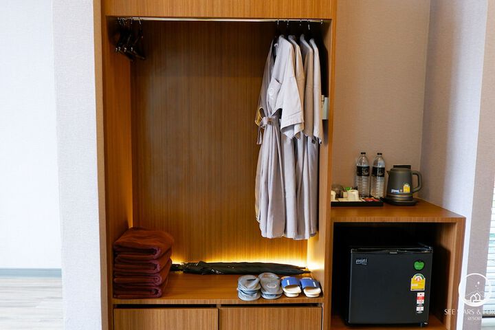Room 79 of 255
