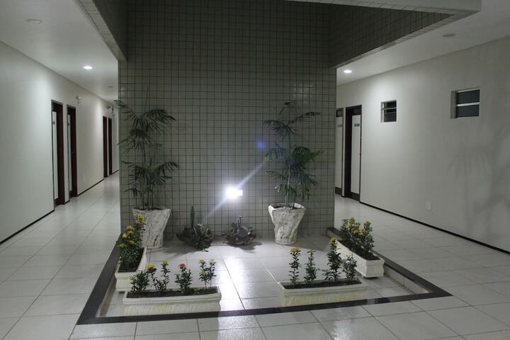 Hotel Exterior 57 of 71