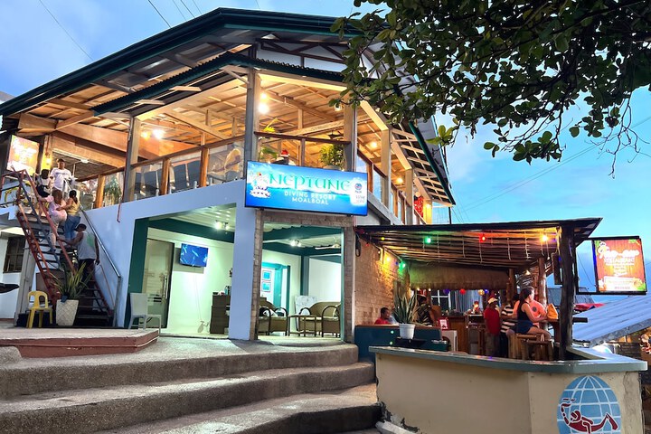 Image of Neptune Diving Resort Moalboal