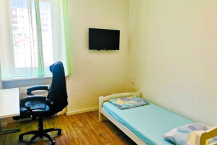 Room 2 of 48