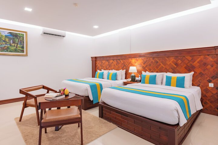 Room 29 of 211