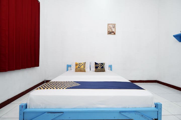 Room 7 of 38