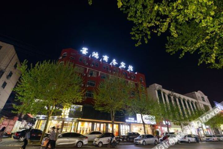 Hotel 4 of 32