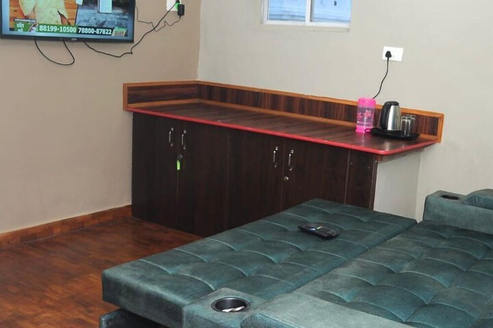 Room 5 of 26