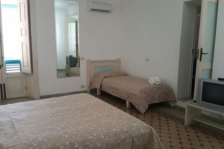 Room 19 of 60