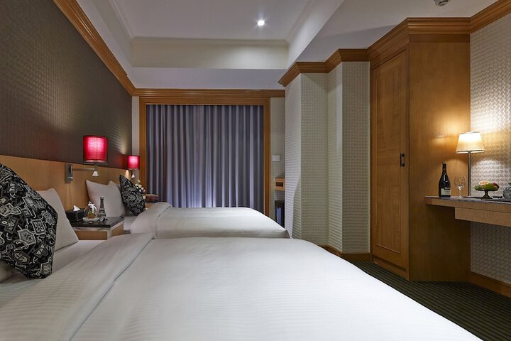 Room 20 of 40