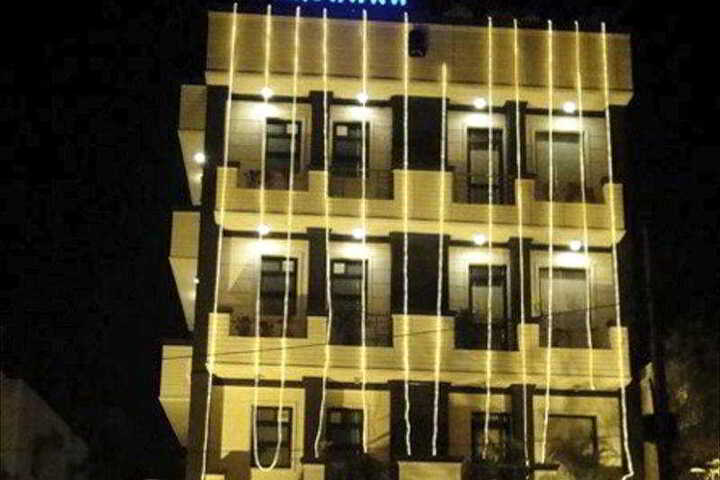 Akshara Dunsvirk Court